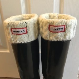 Cozy white knit Hunter Boot socks!